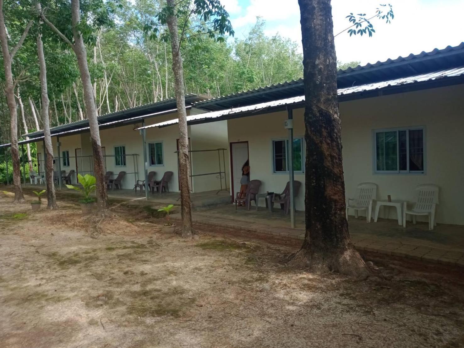 Pitt Bungalow Koh Lanta Exterior photo